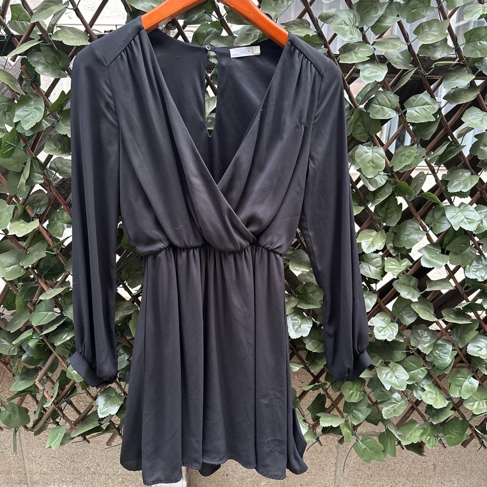 Black dress midi